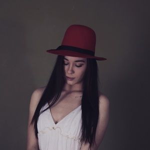 Meet your Posher, Gina